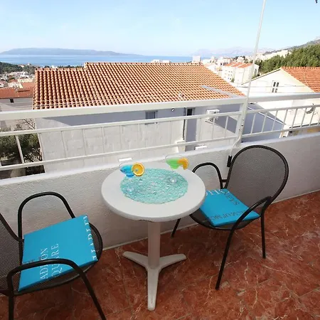 Toni Apartamento Makarska
