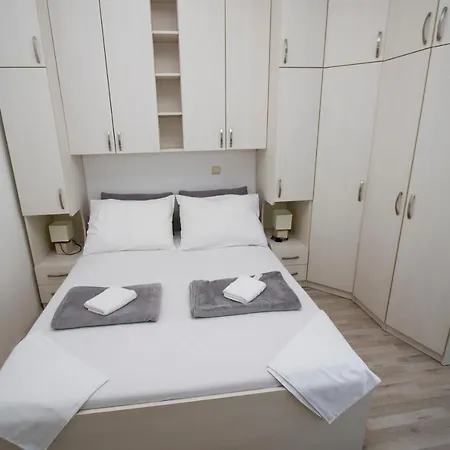 Toni Apartman